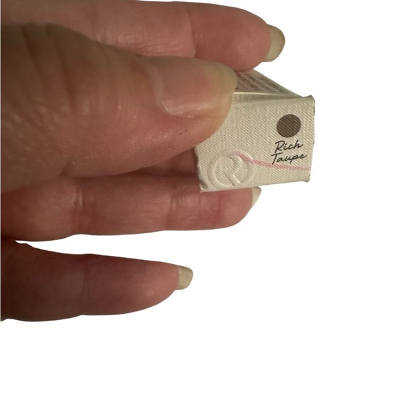 Rare Beauty by Selena Gomez
Brow Harmony Precision Eyebrow Pencil Rich Taupe NIB - Picture 8 of 9